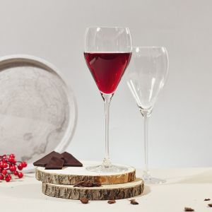 Duże kieliszki typu goblet Perla