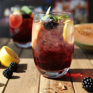 Beczułkowate szklanki do napojów 360 ml