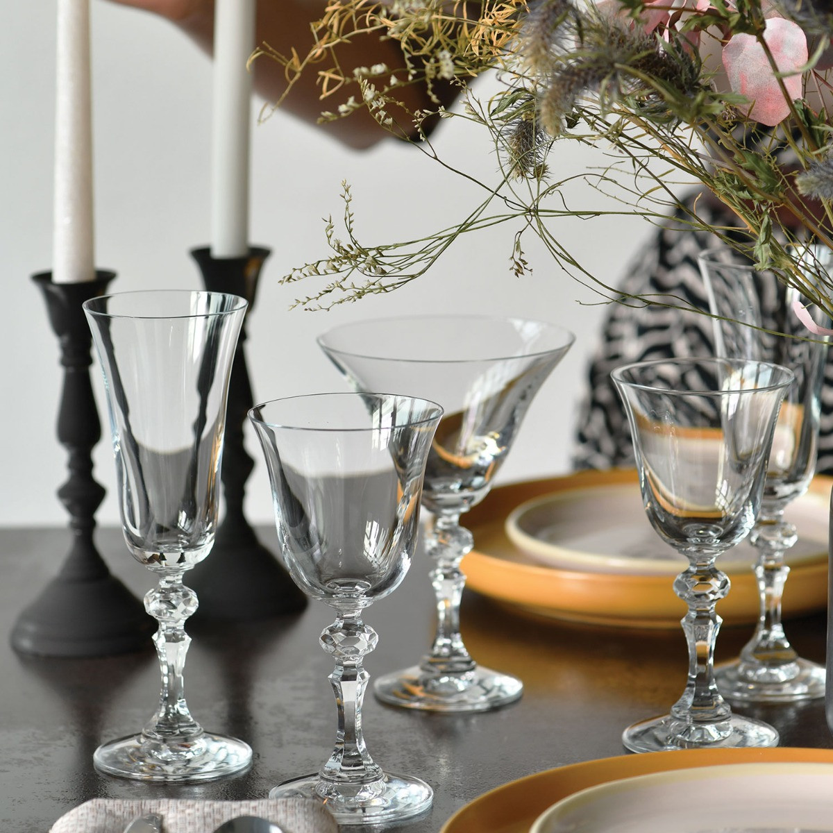 Kunsztowna kolekcja szkła KRISTA marki KROSNO Kunsztowna kolekcja szkła KRISTA marki KROSNO